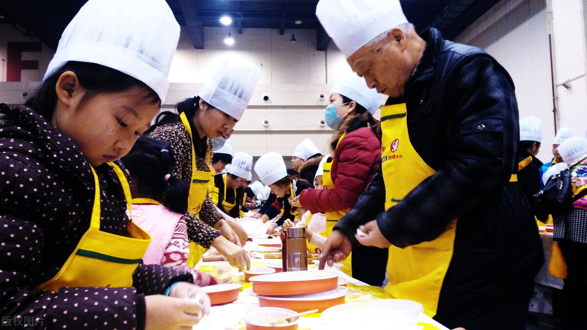 月入5万冷门小生意饺子馆创业,饺子店怎么做才更能赚钱