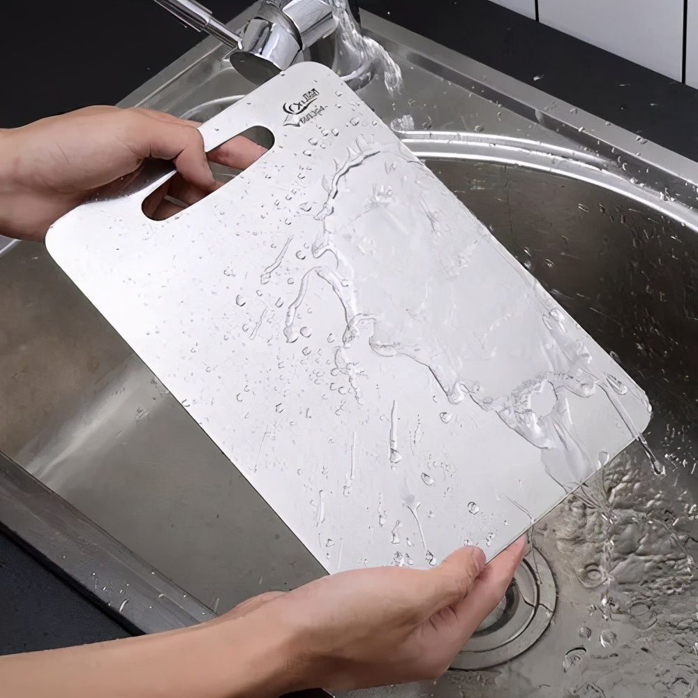 厨房里的砧板是最脏的吗,砧板菜板怎么去污