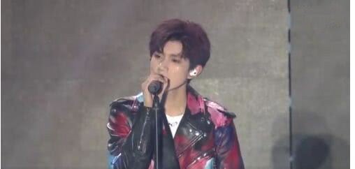 王源不放弃手势舞原版,王源无所畏惧的原因