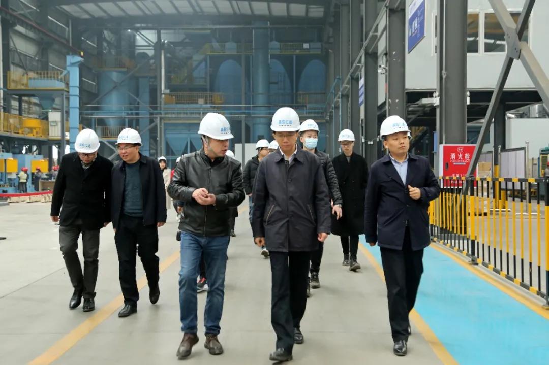 李东赴成雅工业园区调研