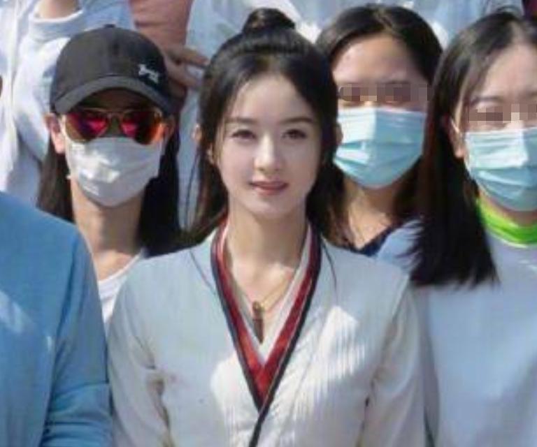 杨幂对比赵丽颖,2017年杨幂和赵丽颖的对比