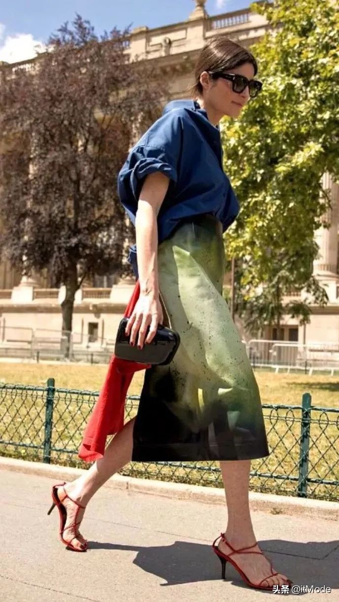 2024春夏五大流行趋势早穿早时髦,2019春夏4大流行趋势照着穿美到哭