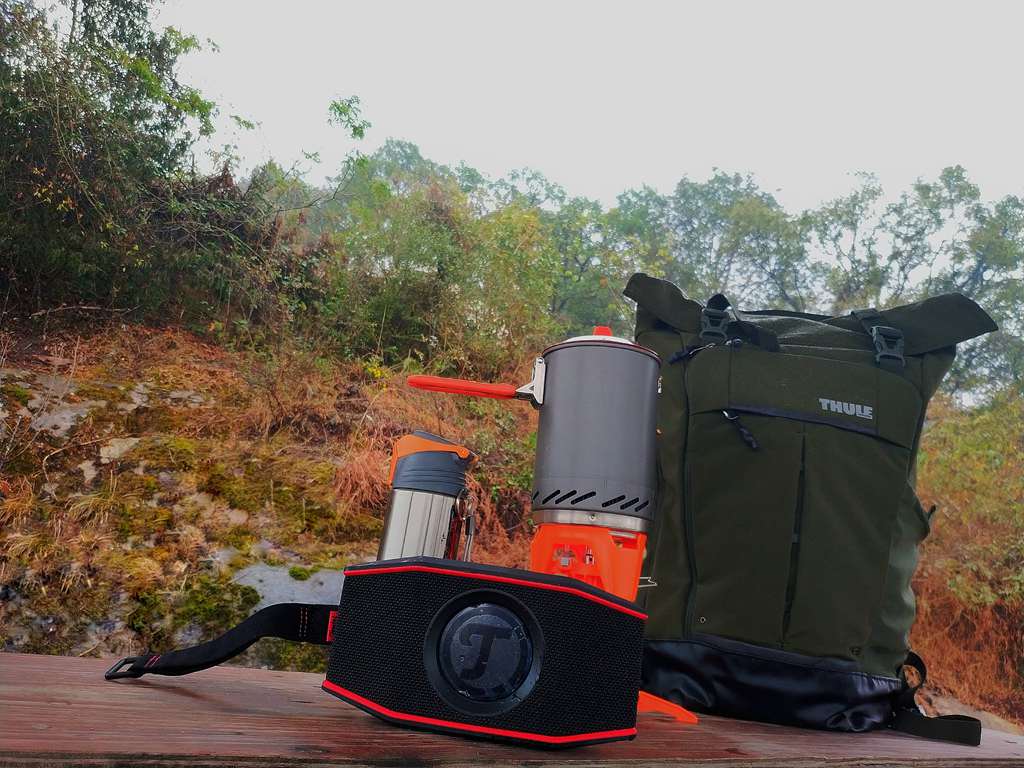 thule拓乐车载户外装备,拓乐thule25lvea背包测评