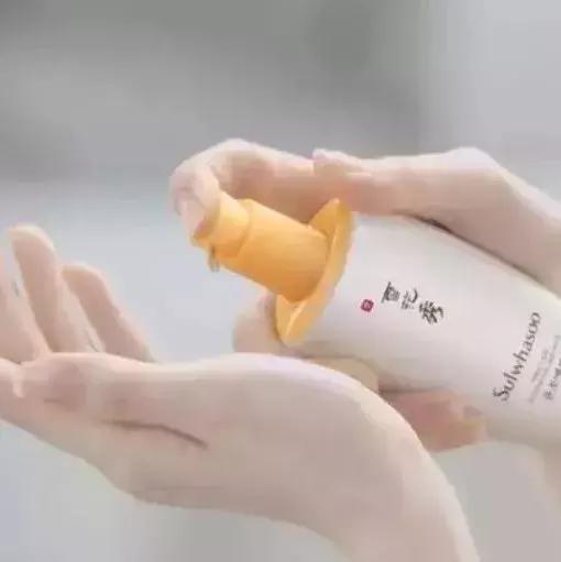 雪花秀润燥精华润致焕活精华肌底,雪花秀润燥精华和焕燥精华