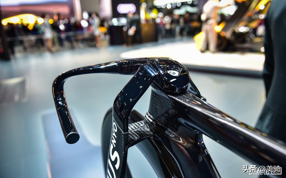 超贵的新世代场地车HopeXLotusHB.T国内首秀