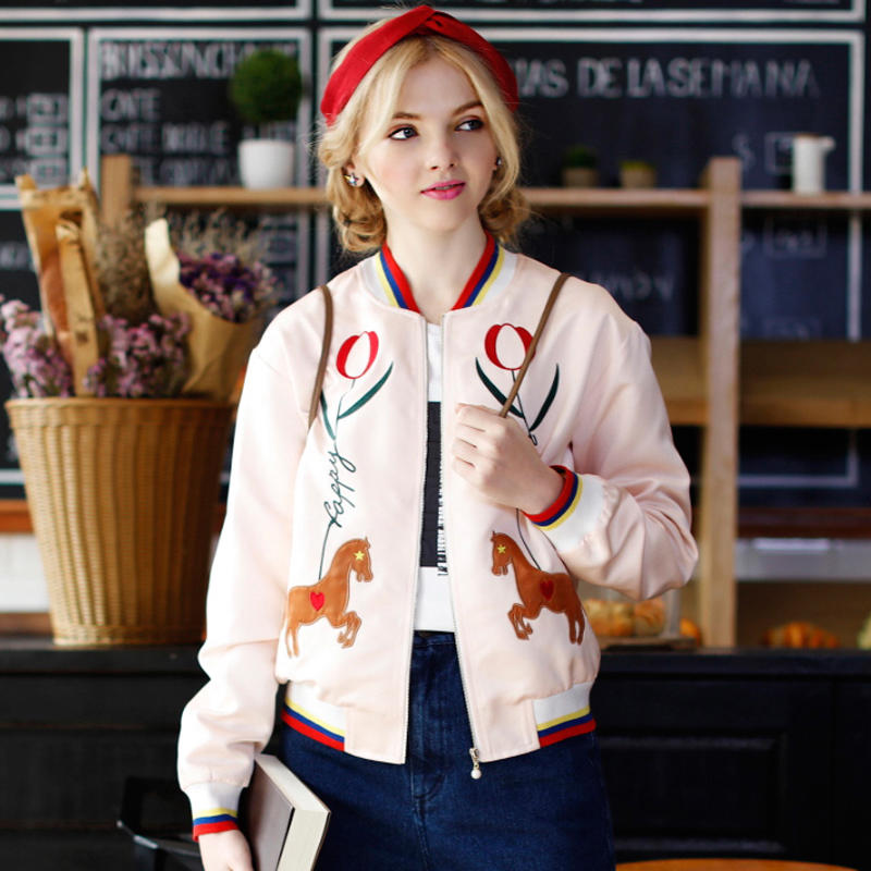 脸圆脖子短适合穿什么衣服四十岁,脖子短的人适合什么领的外套