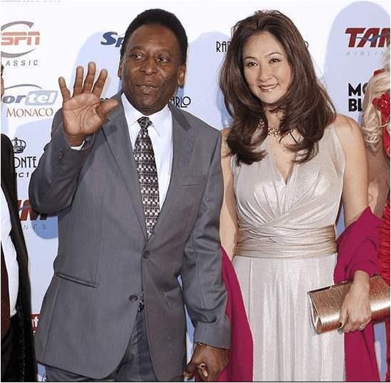 8旬老人娶小30岁老婆,80岁球王娶日本美女