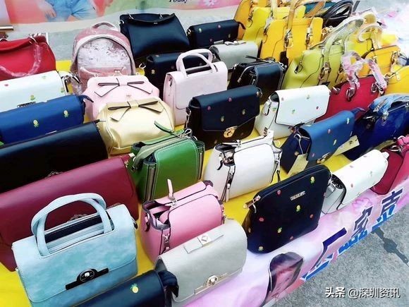 创业艰难，摆地摊被打进派出所