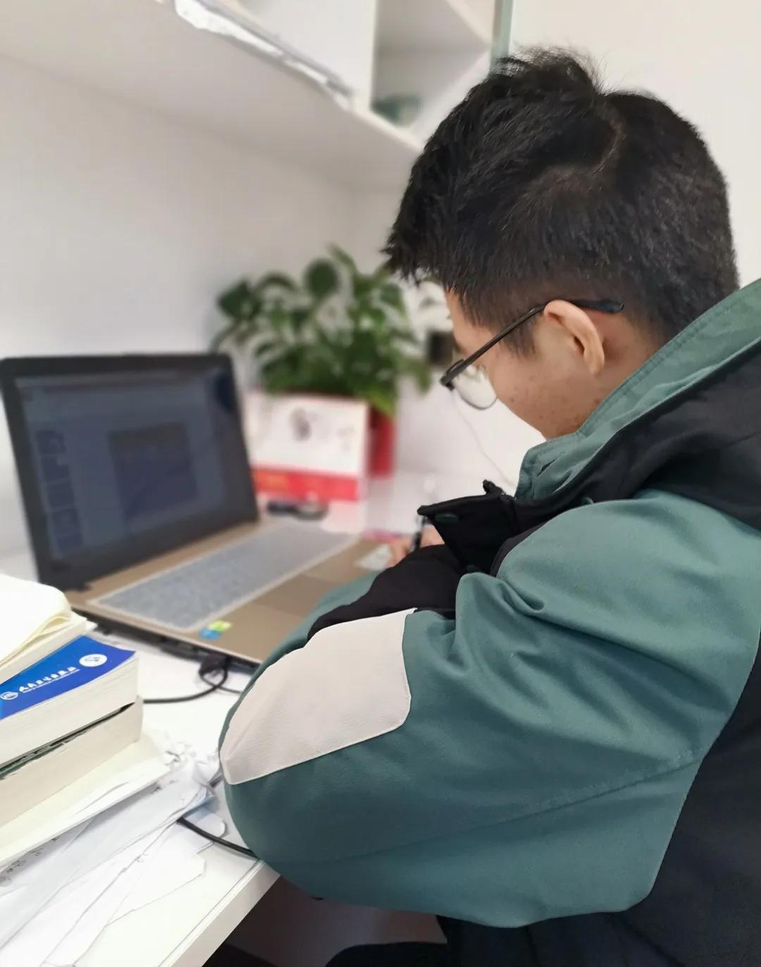 是你们院的吗？东大学霸线上出没