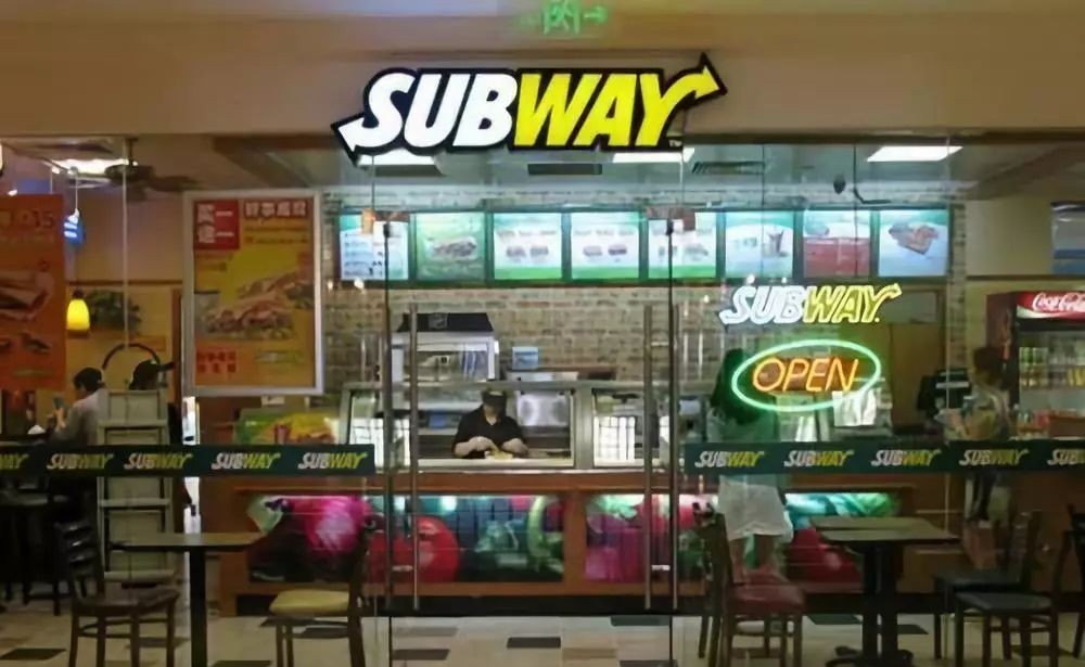 按照连锁经营店的经营形式分类,连锁经营形式什么意思