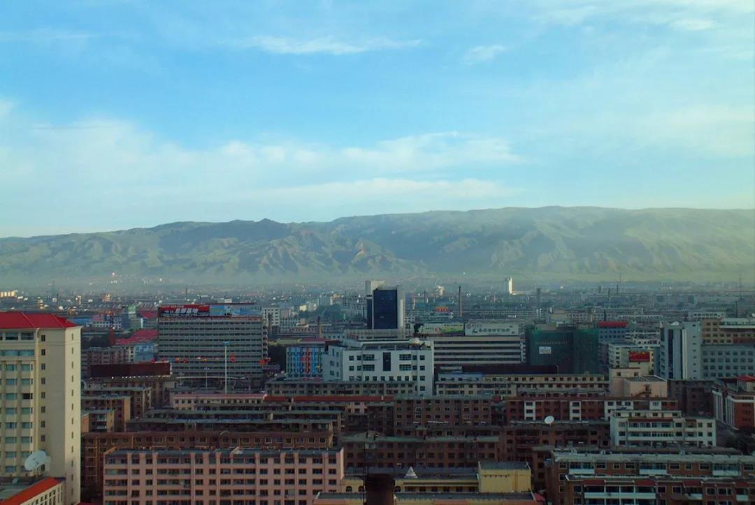 探秘阴山山脉,阴山山脉详细穿越路线