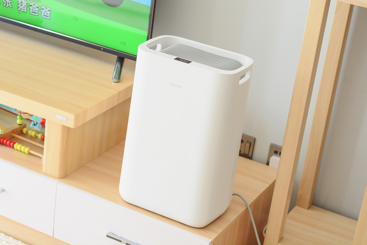 应对雨季的神器伊岛除湿机评测,北方不懂南方回南天的痛