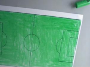 儿童手工制作桌上足球,指尖上的足球赛