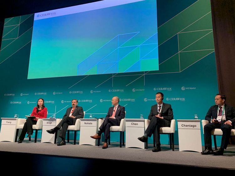 交易量翻倍,上海石油天然气交易中心价格指数