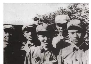 唯一担任过副总理的开国中将,毛*东泽**称其为帅才,周恩来苦撑危局的左膀右臂