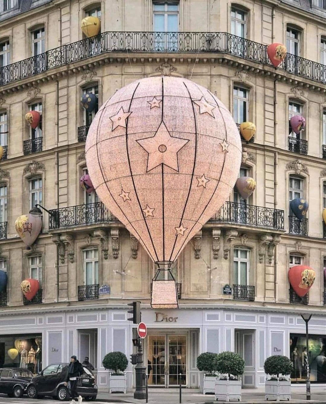 一年一度的打折,今年奢侈品为什么打折了