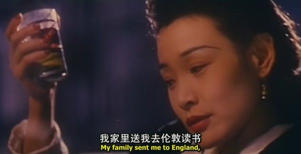 红玫瑰与白玫瑰如果你只看到爱情,白玫瑰和红玫瑰都是爱而不得