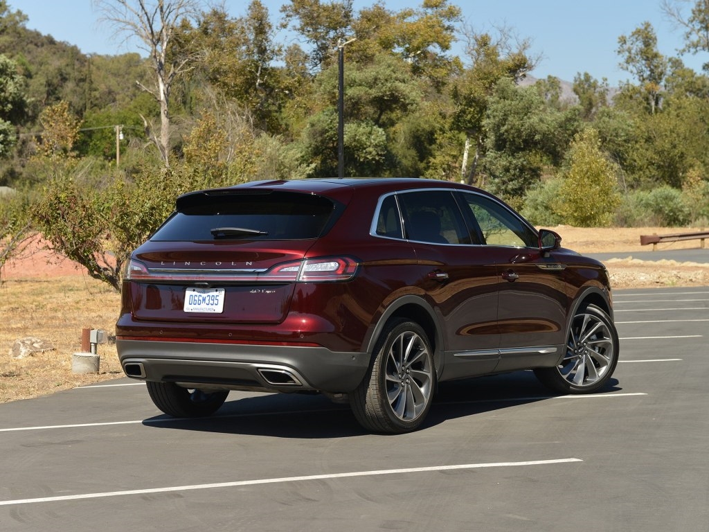 又一顶级豪车将入华捷恩斯g90,又一日系豪车异军突起车长近5米