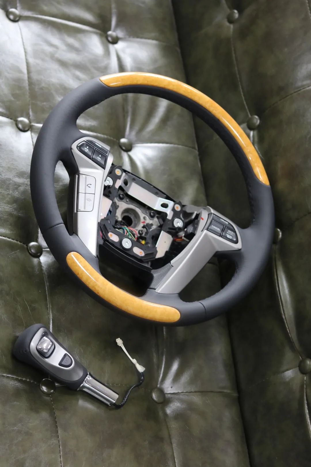 怪兽修车翻新奥迪q7,怪兽修车老车翻新