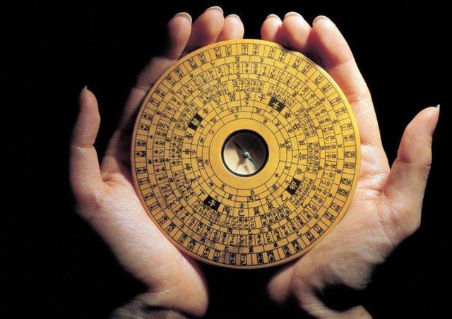 易经说:一个家庭常出变故?十有八九是出了4个“怪人”,要注意