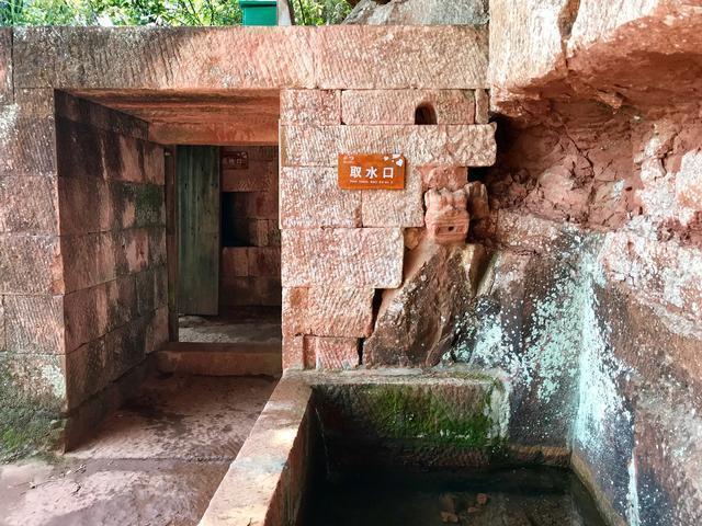 半个重庆人的感受,重庆游玩四面山到哪里玩