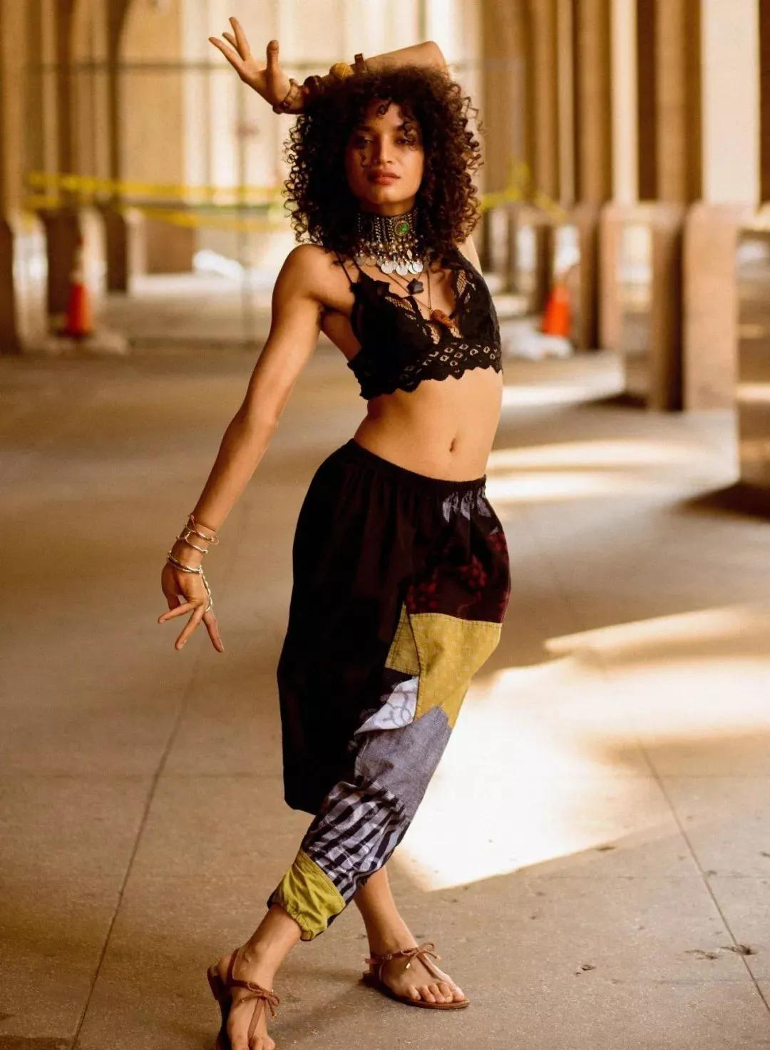 INS上爆裂，涅槃重生的跨性别者，凭借一部美剧火成2020最美面孔