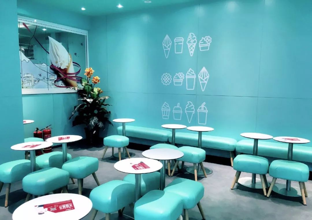 肯德基奶茶三块钱一杯,肯德基奶茶30天吃20杯