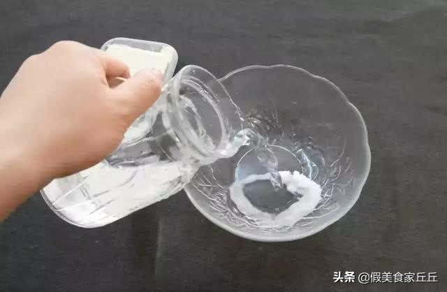 豆腐可以加什么防止酸臭,豆腐怎么才能变臭呢