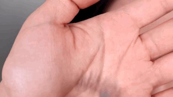 肉脸女孩怎么打扮,肉脸女生怎么变风格