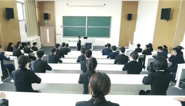 2019寒假“悦动锋尚”三亚浸入式足球游学冬令营招募开始啦！