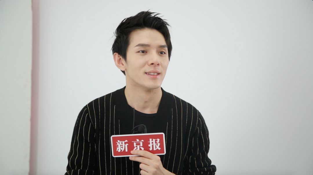 92年的李佳琦月赚100万：孩子，吃不了努力的苦，就要吃生活的苦