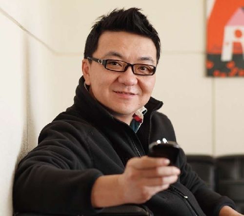 董路最尴尬的解说,足球评论员董路现在情况如何