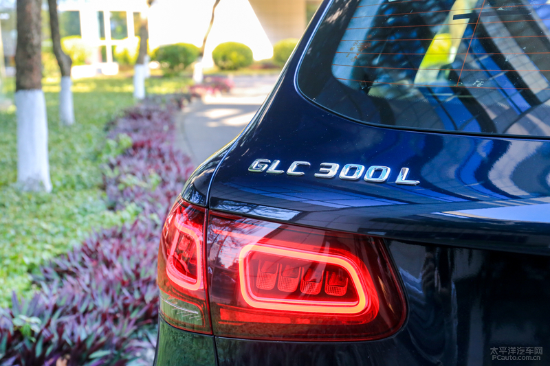 glc300l2021款和2020款的区别,2016款奔驰glc300豪华测试