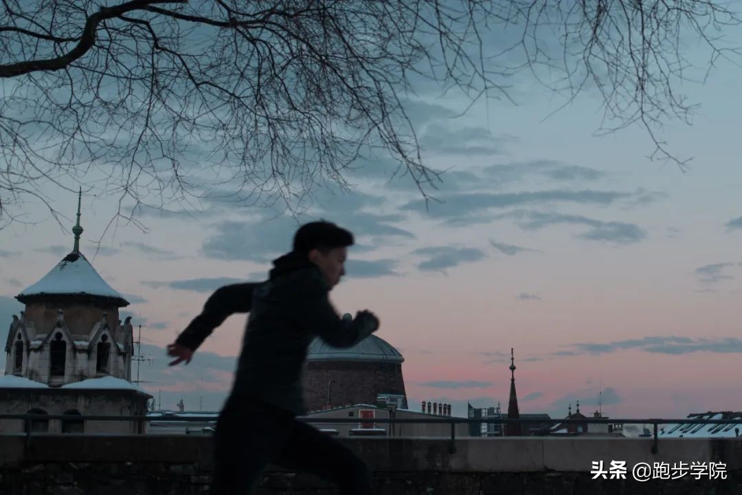 每天晚上跑步5公里坚持多久会瘦,每天晚上跑步五公里有什么变化