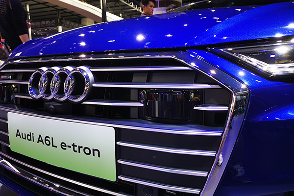 奥迪a6l55quattro,广州车展新款a6