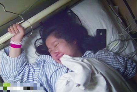 妈妈发现孩子有点黄怎么办,宝宝身上长了个大大的黑头