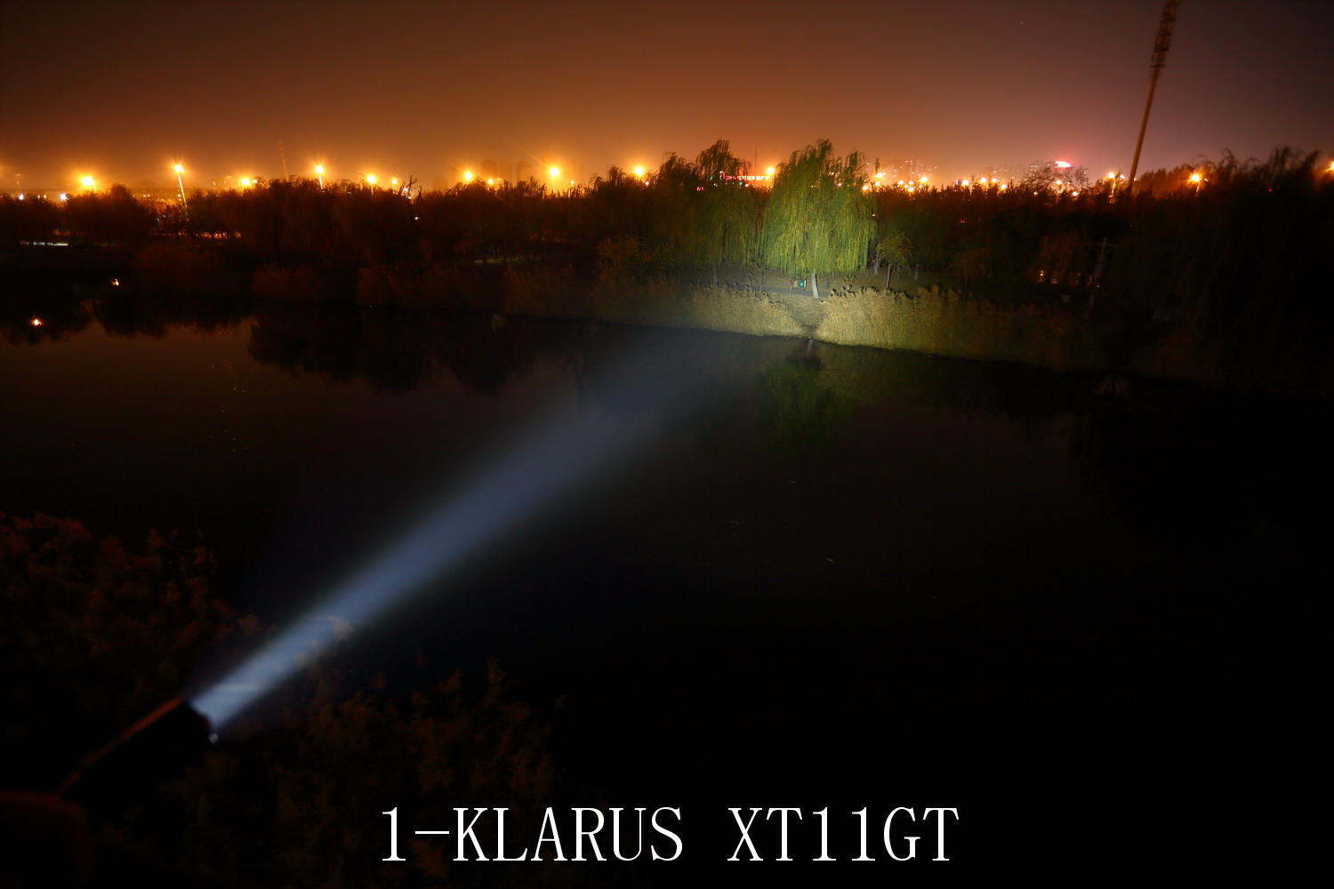 回归操作本质FENIXTK11TAC机械双模式战术电筒评测