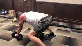 雷神锤哥真实身材,雷神锤哥身材照片