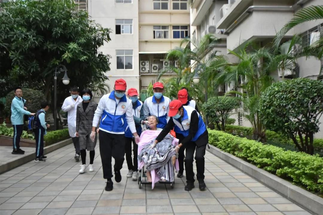 睡眠时有气道阻塞性鼾声或惊叫声,大量粘痰阻塞气道的紧急情况处理