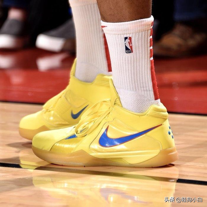杜兰特最新上脚球鞋 (杜兰特本赛季上脚球鞋鉴赏)