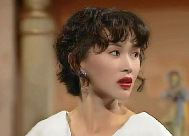 亚视一姐被追求者逼疯,亚视一姐结婚28年被掏空家产