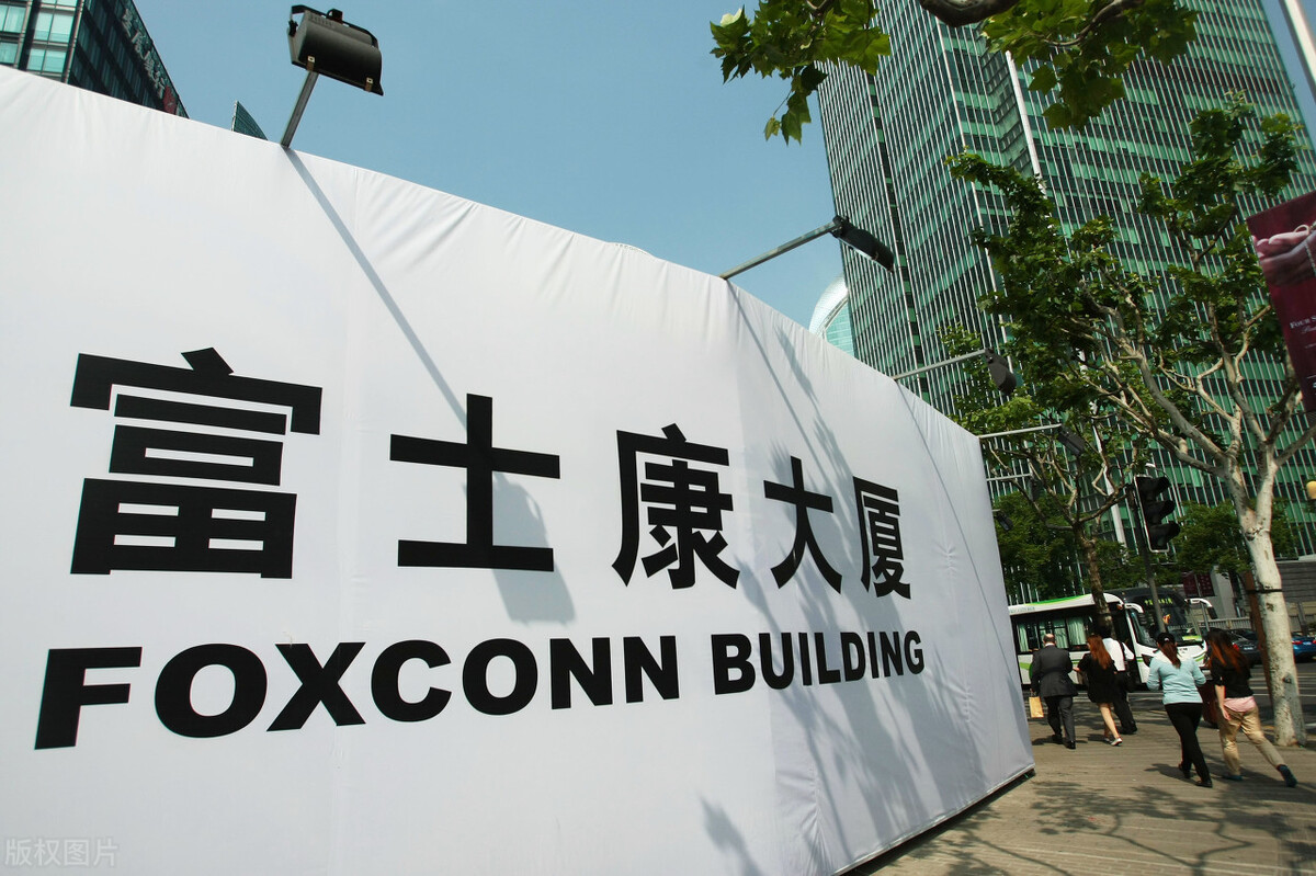 前半生奉献了自己最好的年华,前半生奉献给了家庭和孩子