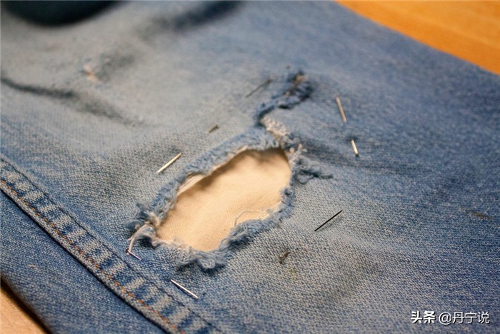 牛仔裤膝盖破洞制作,补牛仔裤膝盖大破洞针法