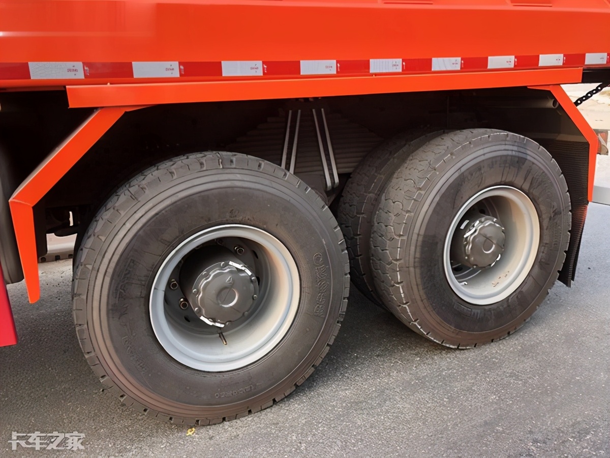 540马力汕德卡自卸车,重汽汕德卡540马力发动机动力不足