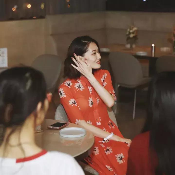 不建议买的10种衣服,哪些衣服应该买哪些不应该买