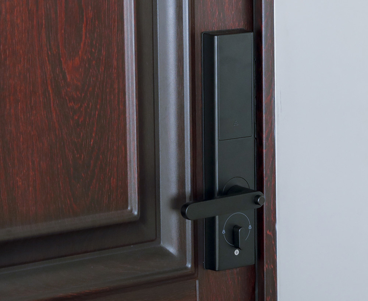 鹿客classic智能锁,鹿客指纹锁直接就能开门