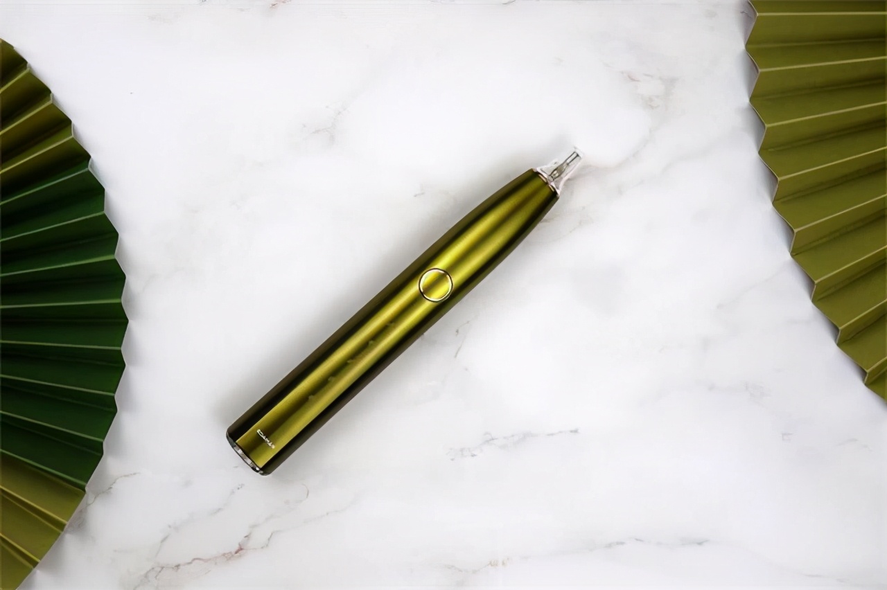 使用电动牙刷的正确步骤图,电动牙刷怎么使用详细教程