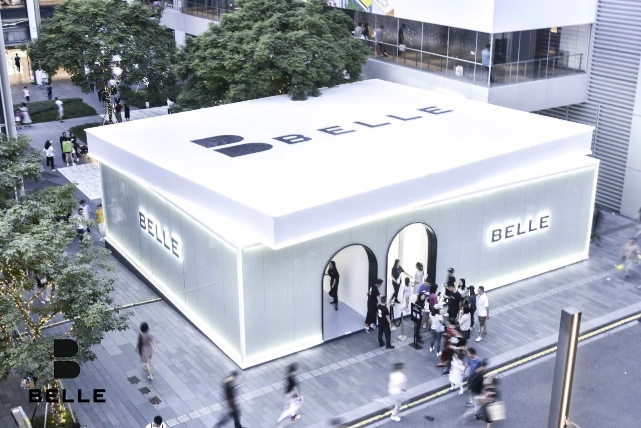 百丽鞋子的logo,百丽新品广告图片