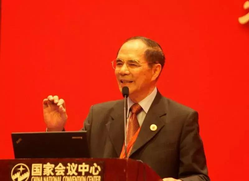 吞口水像吞刀子啥病,喉咙吞口水有刺痛感是不是癌症