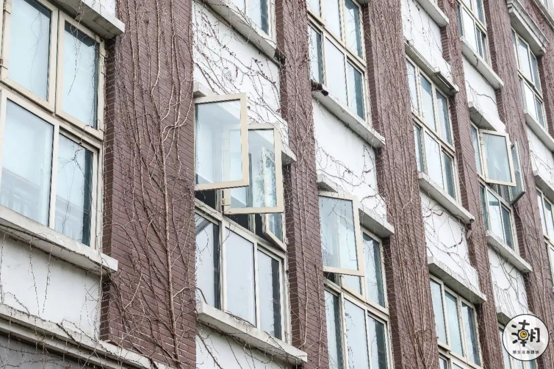 閿﹀煄鐨囧璐垫棌瀛﹂櫌,鎴愰兘閿﹀煄璐垫棌瀛﹂櫌